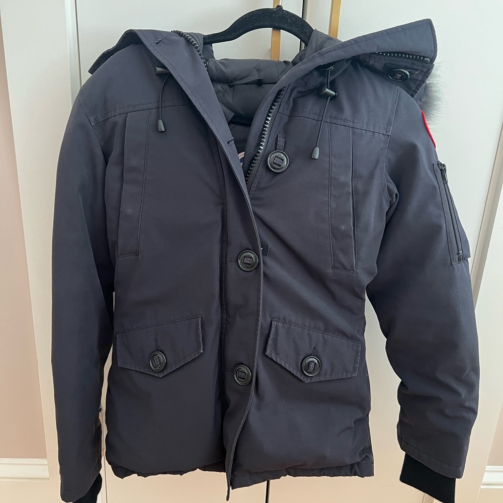 Canada Goose Montebello Women Parka.
